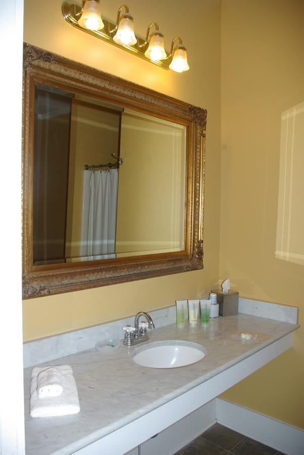 Twin Oaks Inn Natchez Zimmer foto